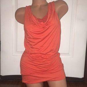 Women’s sleeveless top size M